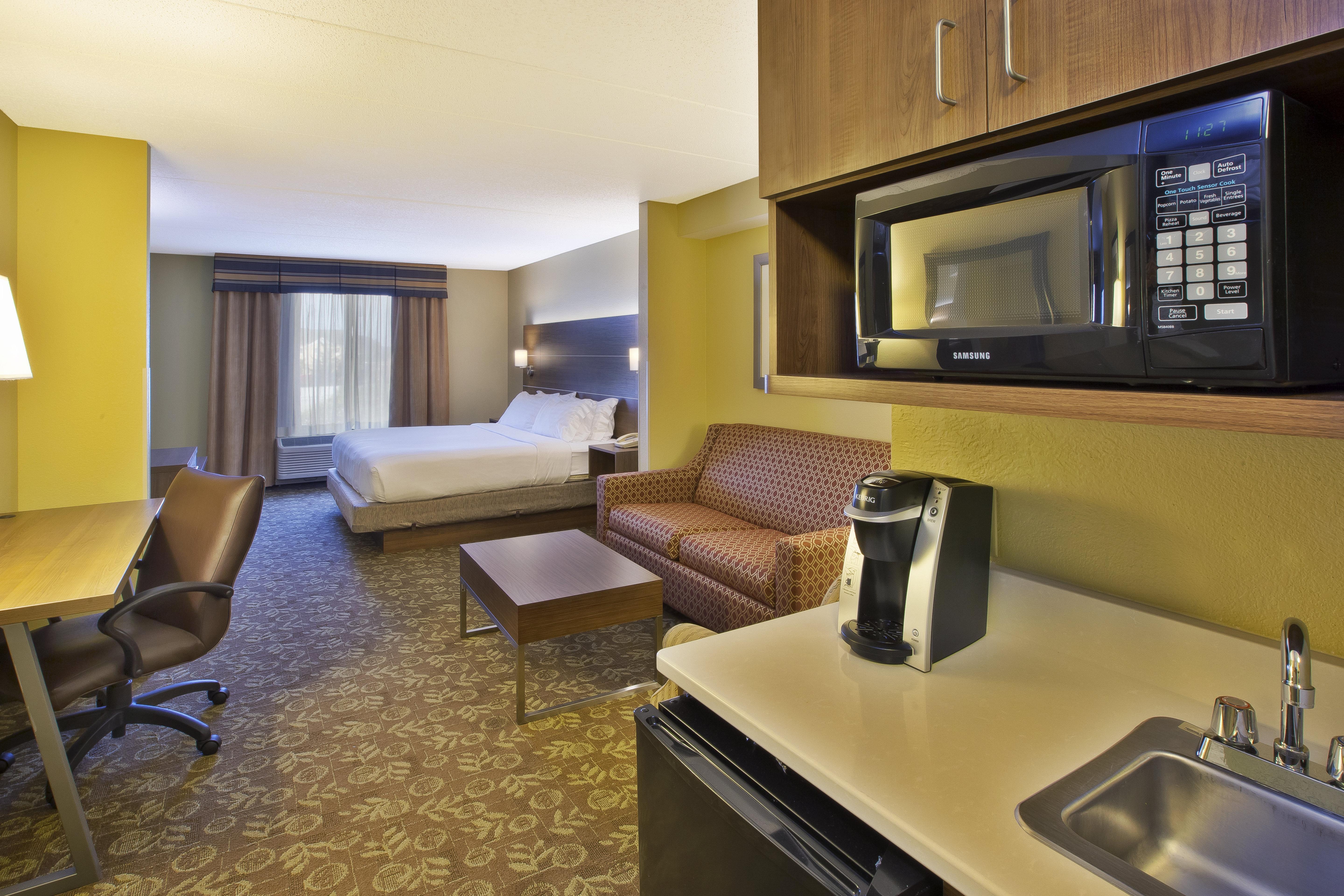 Holiday Inn Express Hotel & Suites Fort Wayne By Ihg Ellisville Екстер'єр фото