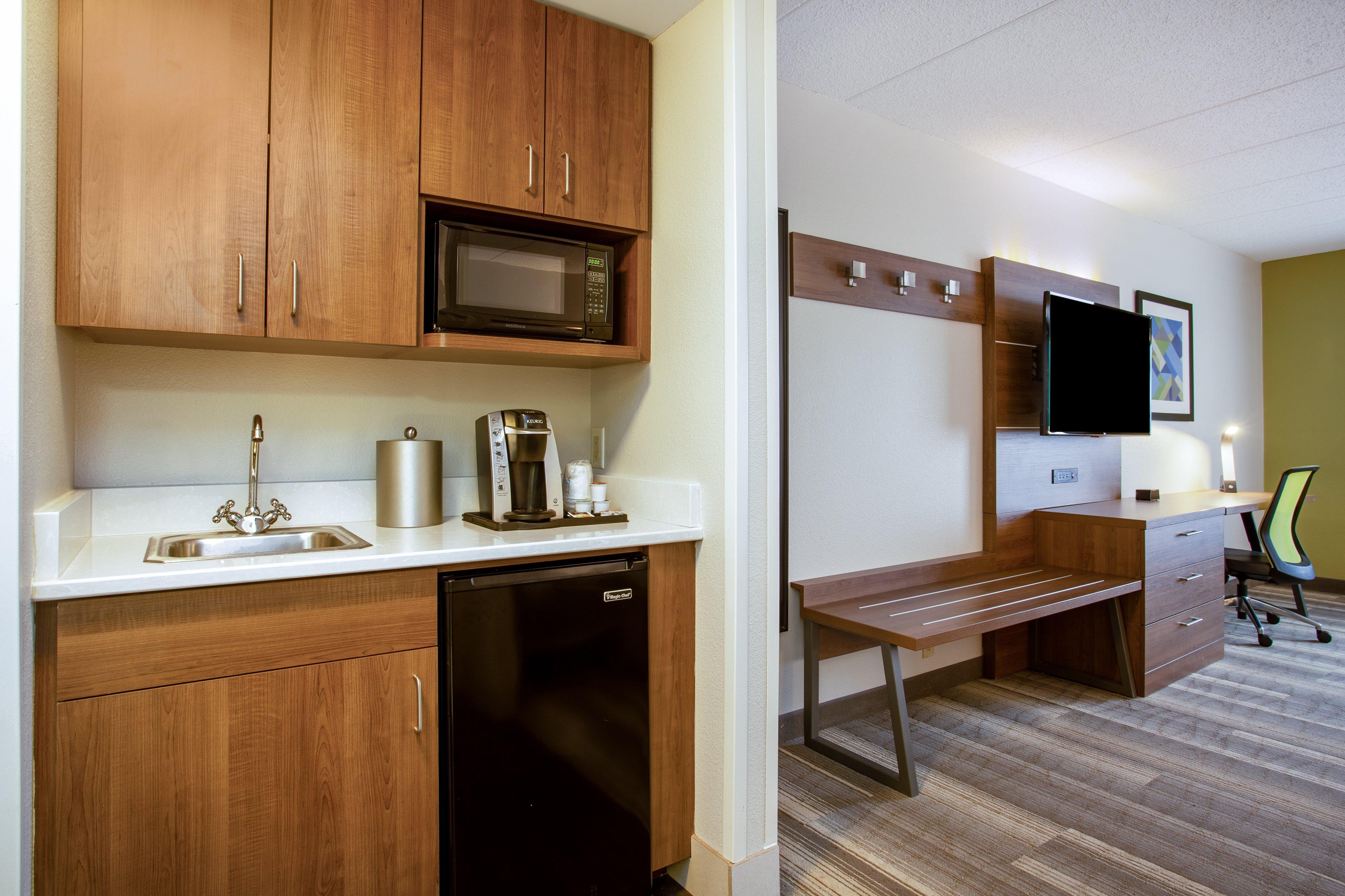 Holiday Inn Express Hotel & Suites Fort Wayne By Ihg Ellisville Екстер'єр фото