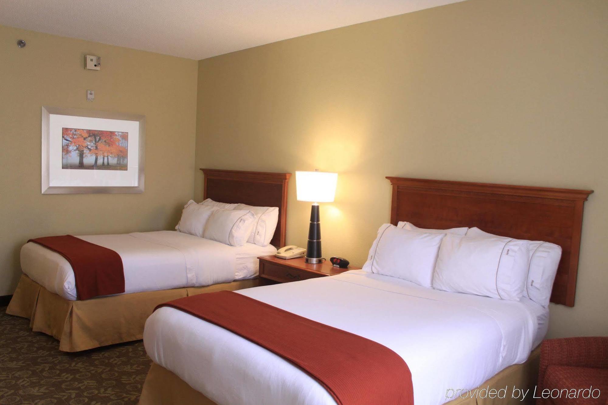 Holiday Inn Express Hotel & Suites Fort Wayne By Ihg Ellisville Екстер'єр фото