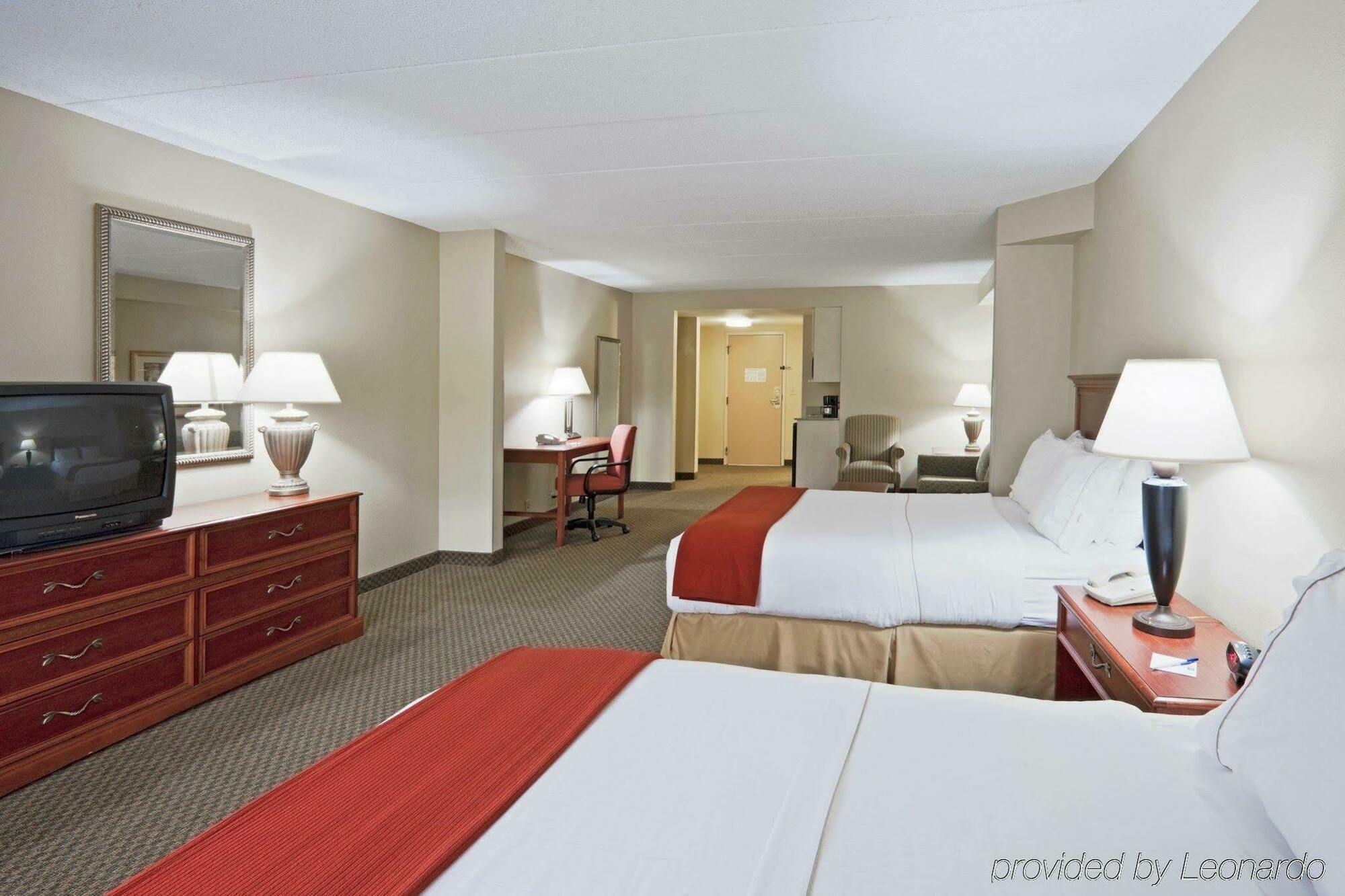 Holiday Inn Express Hotel & Suites Fort Wayne By Ihg Ellisville Екстер'єр фото